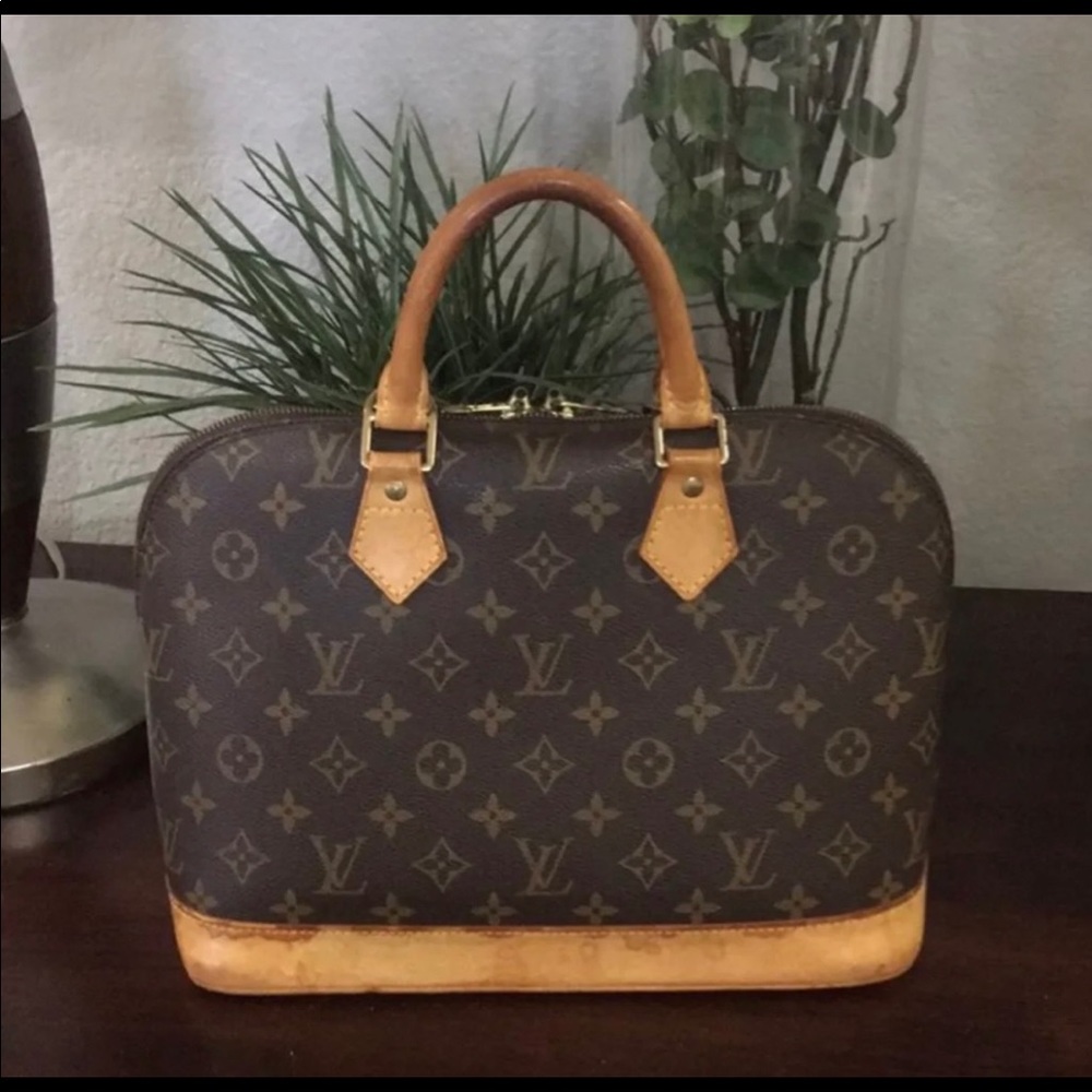 Louis Vuitton Alma Bag